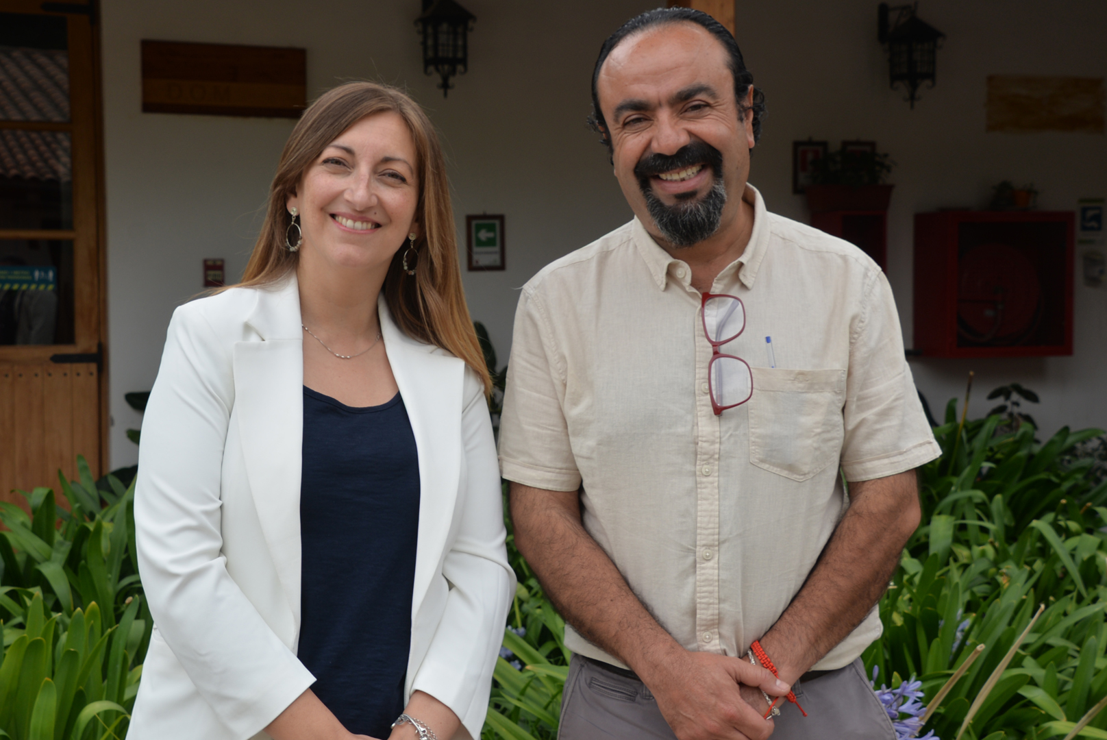 You are currently viewing Seremi de Educación Alyson Hadad Reyes se reúne con el alcalde de la comuna